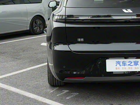 2025�� Pro ���ܻ��°�