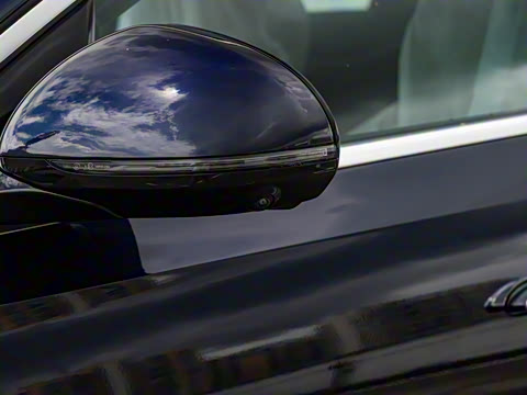 2025�� �Ŀ� E 300 L ʱ����