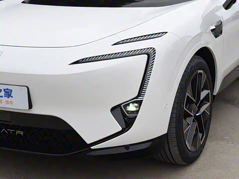 2025�� Ultra ���������