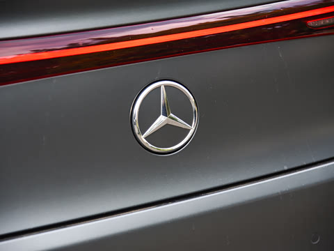 2023�� AMG EQS 53 4MATIC+