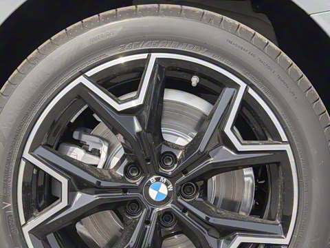 2025�� eDrive 40 L ��ҹ��װ