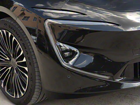 2025�� �Ŀ� Ultra���������