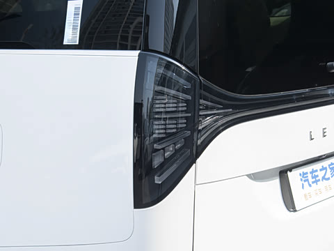 2025�� 805km�콢������