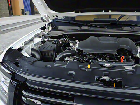 2025�� 2.0T�Զ������캽�� ����