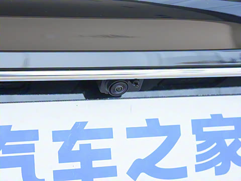 2024�� 4.0T V8 Mulliner