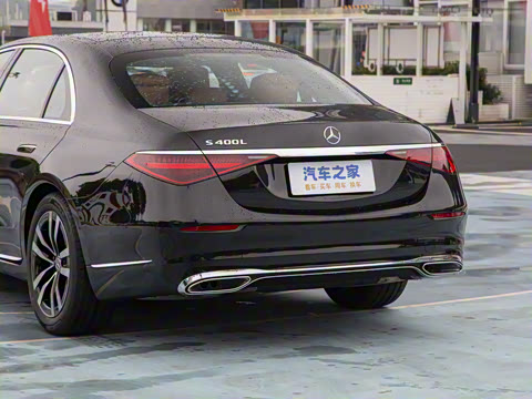 2025�� S 400 L ������