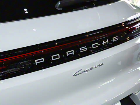 2025�� Cayenne 3.0T