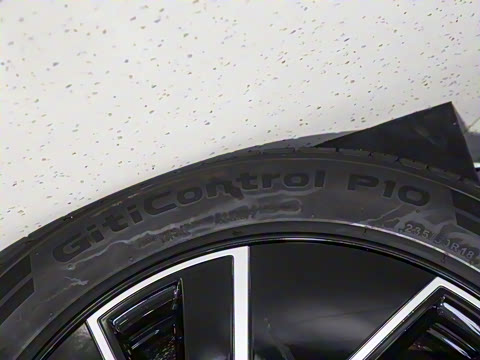 2025�� 560PRO 185kW