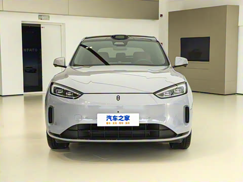 2025�� ����   Ultra ������