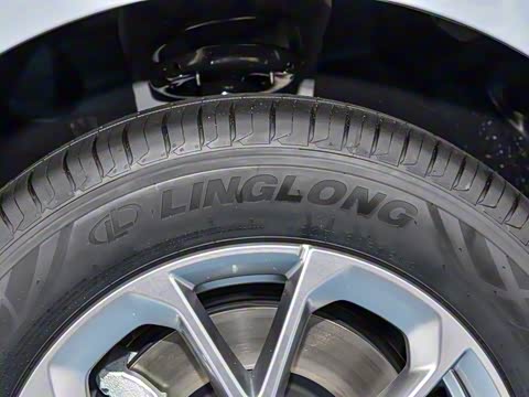 2025�� EM-i 60km ������