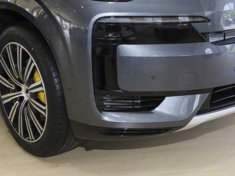 2025�� ������