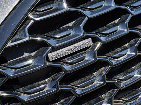 2025�� quattro 45�����ذ� 45 TFSI ������