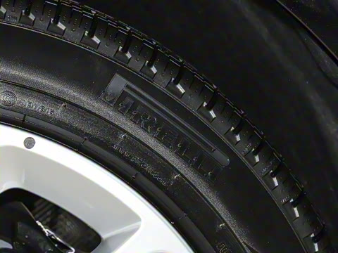 2024�� 4.0T V8 ������