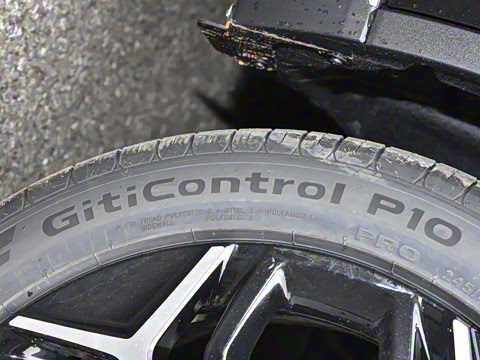 2025�� 230UltraǬ���Ǽ�ADS SE���̰�