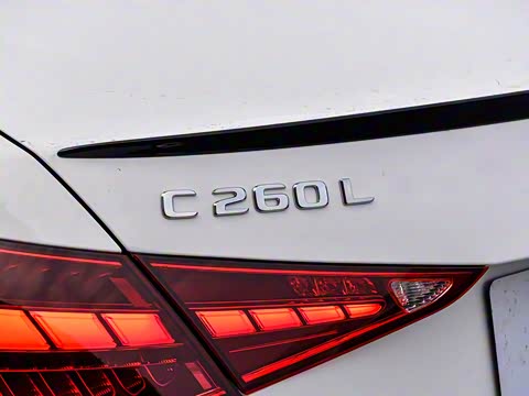 2025�� �Ŀ� C 260 L �ҹ�˶���