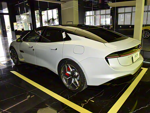 2025�� 600 ������