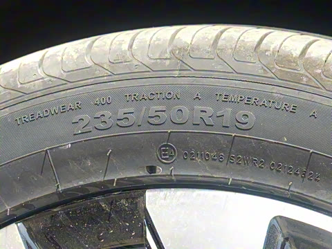 2025�� EV �Ǽݰ� 520km ������