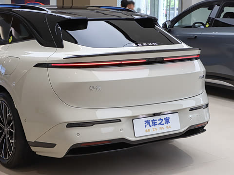 2025�� �����������Ǽݰ� 100kWh