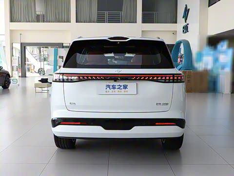 2025�� 210Ultra���̰� 6��