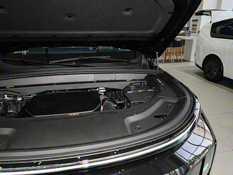 2025�� Ultra ���ܻ��°�