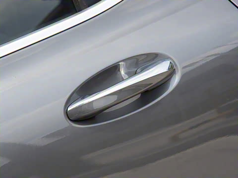 2025�� GLB 220 ʱ����