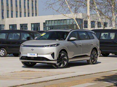 2025�� 636Ultra�Ǽݰ� 5��