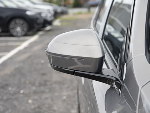 2024�� 525i M�˶���װ