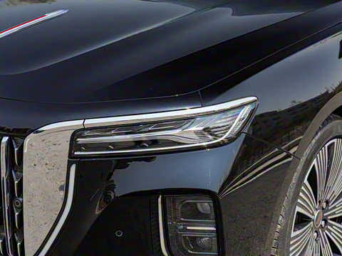 2025�� 2.0T ����������������� 5��