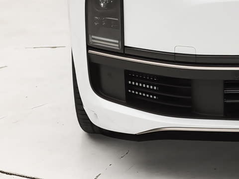 2025�� Ultra ���ܻ��°�