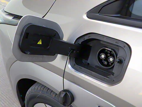 2025�� Plus 510 ������ 58.4kWh