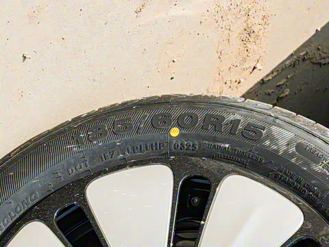 2025�� 333km ��Ϭ������