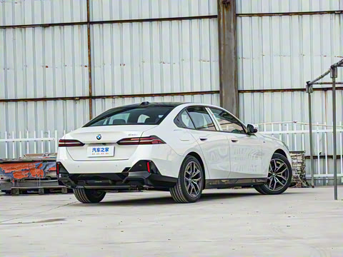 2024�� 530i ������ M�˶���װ