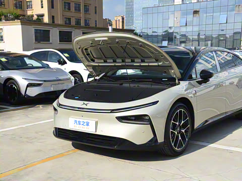 2025�� �������� Max �콢��