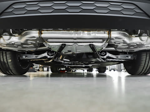 2025�� �Ŀ� 40 TFSI ����������