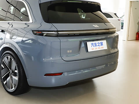 2025�� Max ���ܻ��°�