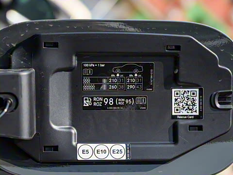 2025�� �Ŀ� GLE 450 4MATIC ������