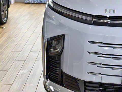 2025�� �콢��