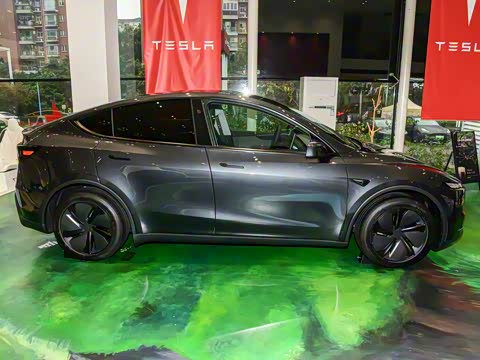 2025�� ����������