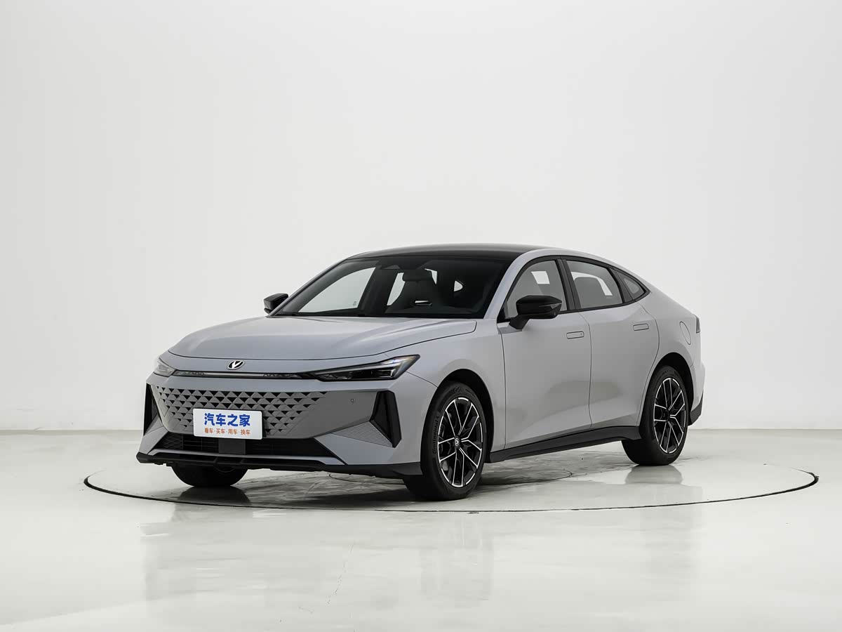 Changan UNI-V iDD