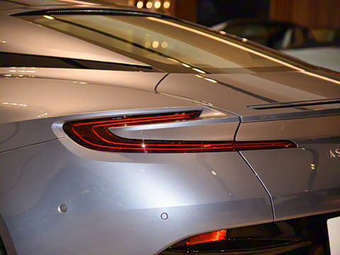 2025�� 4.0T V8 Coupe