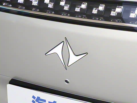 2025�� 636Max���Ȱ� 5��