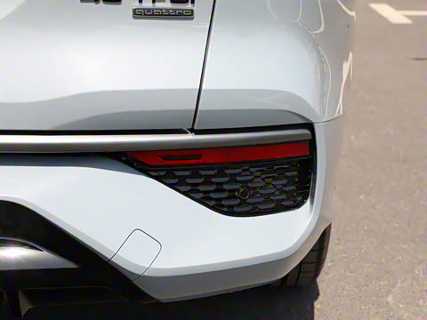 2024�� 45 TFSI quattro RS �׼����ٰ� 7��