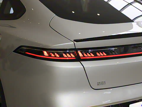 2024�� ���� 530Air��