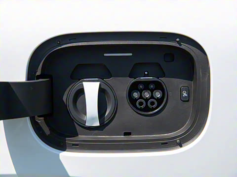 2025�� ���� Ultra�� 53.4kWh 5����