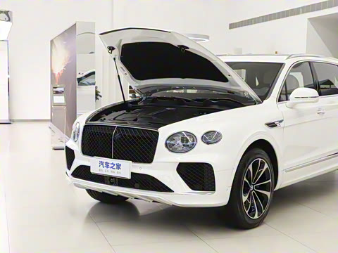 2024�� 4.0T V8 ������