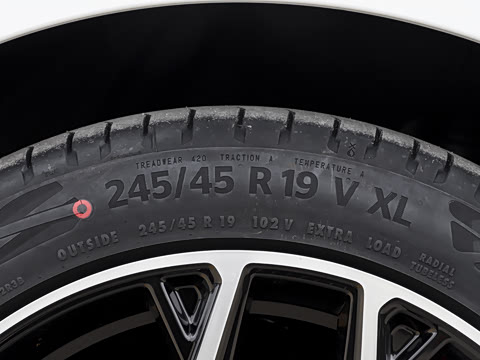 2025�� ���� 550ProѲ����