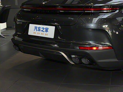 2024�� Panamera Turbo E-Hybrid 4.0T