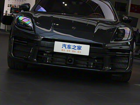 2024�� Panamera Turbo E-Hybrid 4.0T