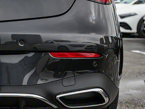 2025�� CLE 260 ���ܳ�