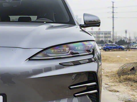 2025�� EV �Ǽݰ� 520km ������